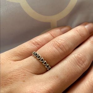 Pandora Band of Hearts ring size 50 (6)
